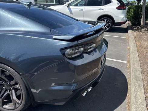 Used 2023 Chevrolet Camaro SS RWD image 12