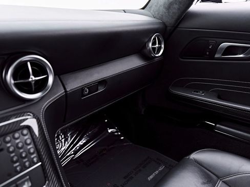 Used 2012 Mercedes-Benz SLS AMG Coupe image 64