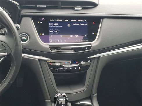 Certified 2024 Cadillac XT6 Luxury w/ LPO, Floor Liner Package image 31
