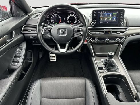 Used 2019 Honda Accord Sport image 13