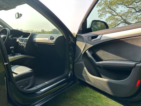 Used 2009 Audi A4 2.0T Premium image 3