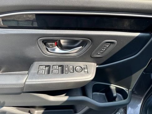 Certified 2025 Honda Pilot Touring image 20