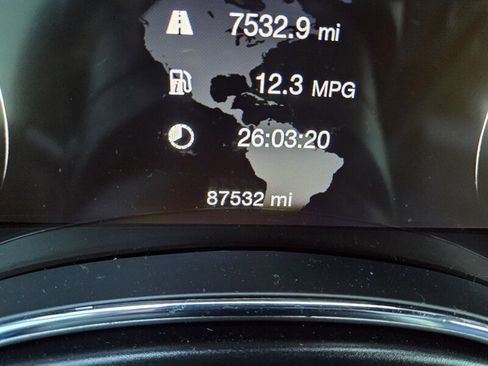 Used 2019 Jeep Grand Cherokee Altitude image 17