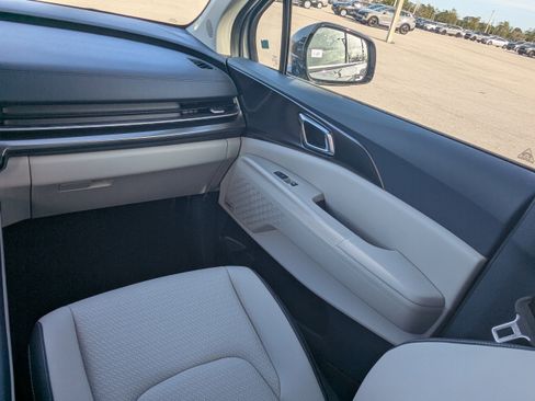 New 2026 Kia Carnival SX Prestige image 24