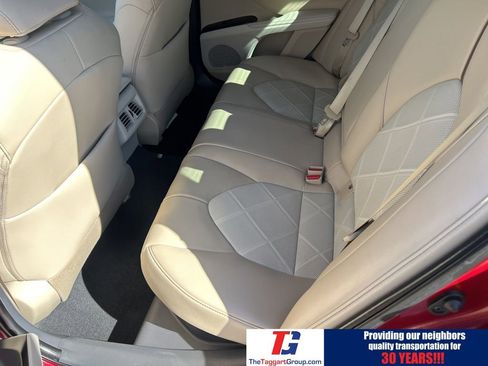Used 2019 Toyota Camry XLE w/ Driver Assist Package image 26