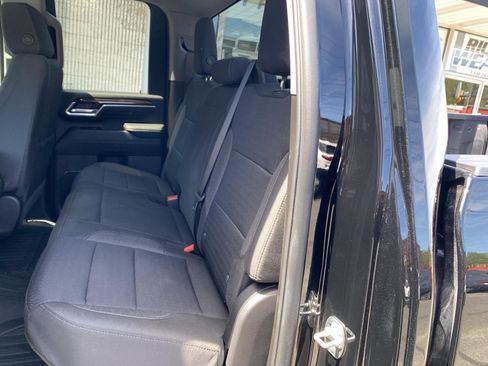 Certified 2025 GMC Sierra 2500 SLE AWD/4WD image 23