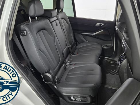 Used 2020 BMW X7 xDrive40i w/ Parking Assistance Package AWD/4WD image 40
