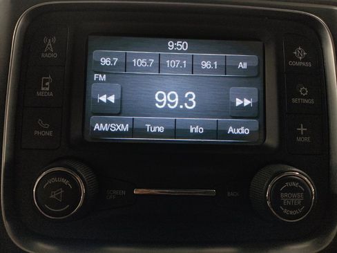 Used 2016 RAM 1500 Express AWD/4WD image 24
