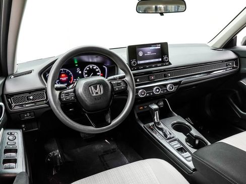 Used 2024 Honda Civic LX image 5