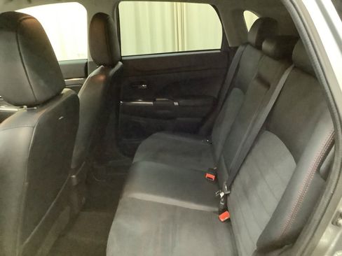 Used 2024 Mitsubishi Outlander Sport AWD image 26