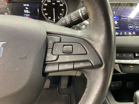 Used 2019 Cadillac XT4 Luxury FWD image 19