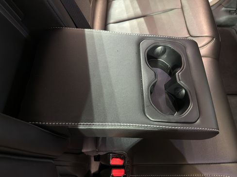 Used 2023 Jeep Grand Cherokee 4WD 4xe w/ Luxury Tech Group II image 28