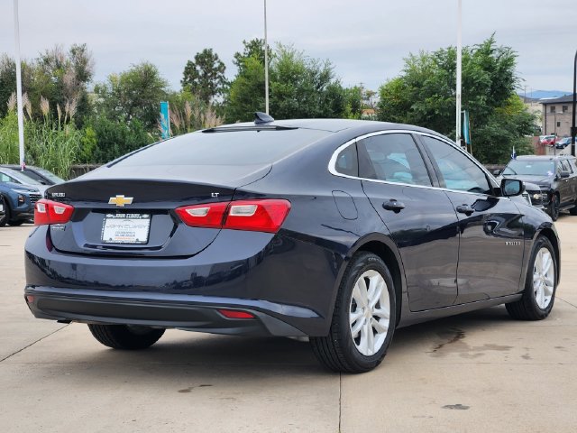Used 2016 Chevrolet Malibu LT FWD image 8