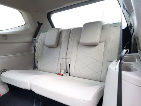 New 2026 Volkswagen Atlas SE image 30