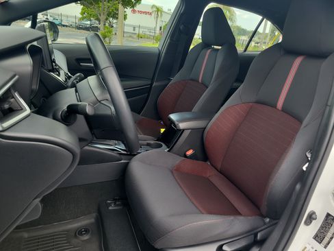 Certified 2024 Toyota Corolla SE FWD image 19