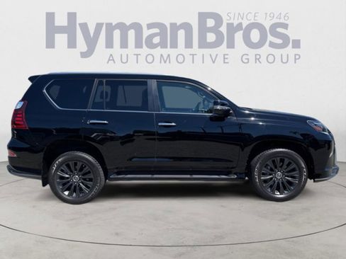 Used 2022 Lexus GX 460 Luxury w/ Sport Design Package AWD/4WD image 2