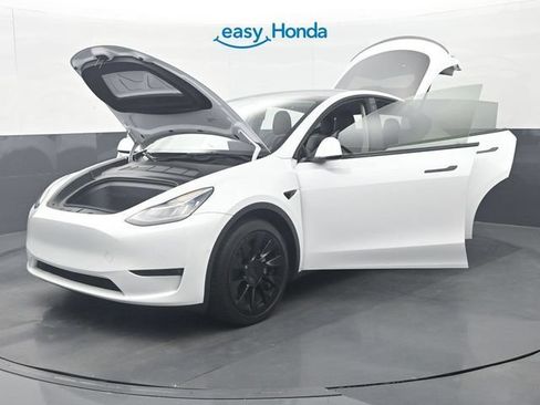 Used 2022 Tesla Model Y Long Range AWD/4WD image 35