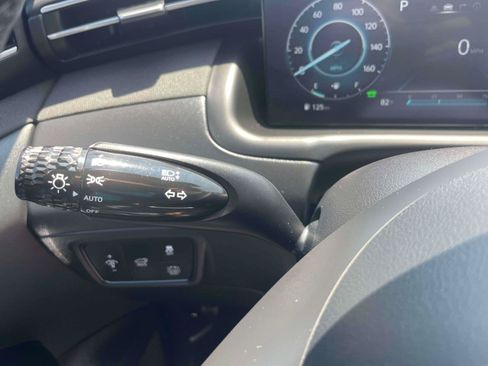 Used 2023 Hyundai Tucson SEL AWD/4WD image 23