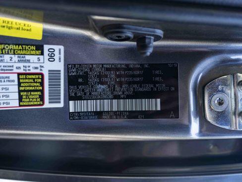 Used 2019 Toyota Sienna L FWD image 40