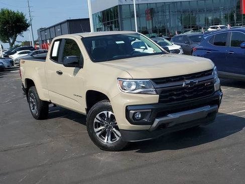 Used 2021 Chevrolet Colorado Z71 AWD/4WD image 33