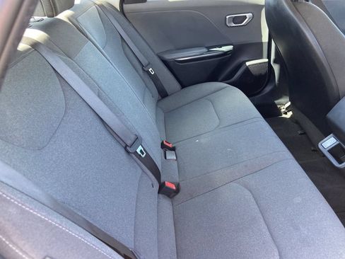Used 2025 Kia K4 FWD image 21