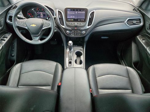Used 2021 Chevrolet Equinox Premier w/ Redline Edition FWD image 12