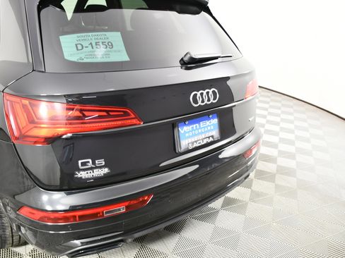 Used 2025 Audi Q5 2.0T Premium image 15
