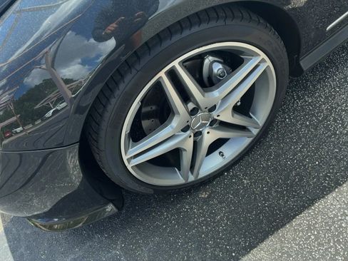 Used 2013 Mercedes-Benz CL 550 4MATIC w/ Sport Pkg Plus One image 11