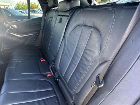 Used 2020 BMW X5 sDrive40i w/ Premium Package RWD image 22