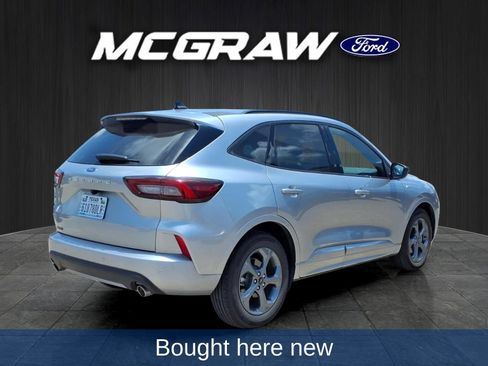 Used 2024 Ford Escape ST-Line w/ Tech Pack #1 FWD image 8