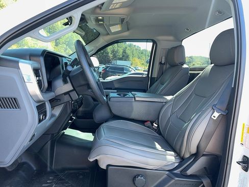Used 2025 Ford F250 XL w/ STX Appearance Package image 12
