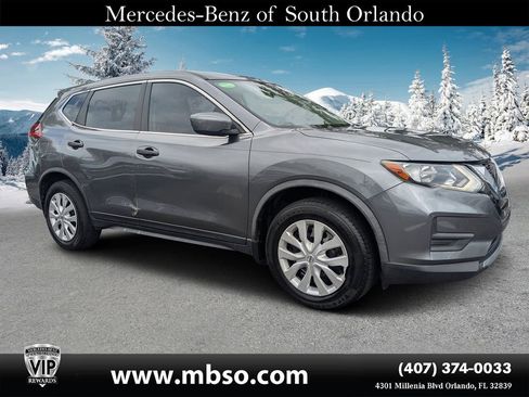 Used 2020 Nissan Rogue S FWD image 1