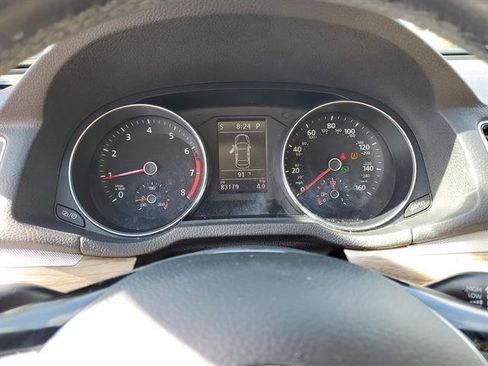 Used 2016 Volkswagen Passat 1.8T SE FWD image 55