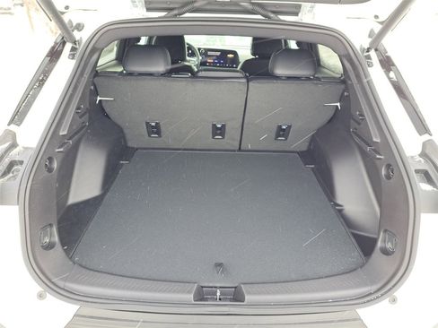 New 2026 Chevrolet Equinox EV LT image 24