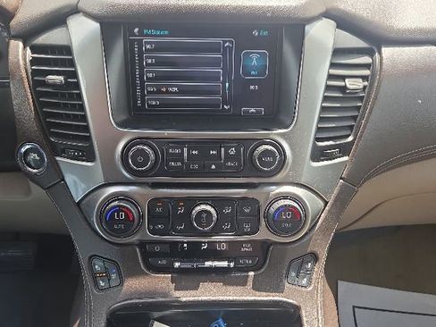 Used 2016 Chevrolet Tahoe LTZ AWD/4WD image 31
