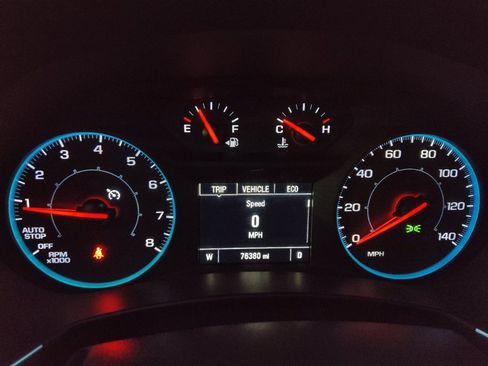 Used 2020 Chevrolet Equinox LS w/ LS Convenience Package FWD image 23