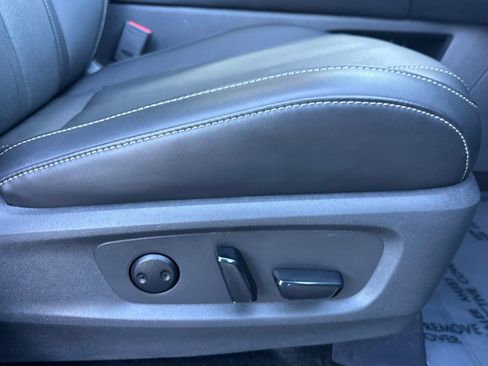 Certified 2025 INFINITI QX60 Luxe w/ Black Edition image 25