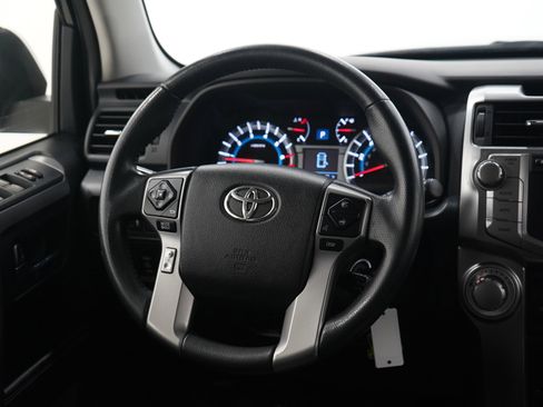 Used 2018 Toyota 4Runner SR5 image 13