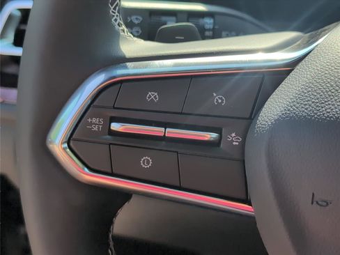 New 2026 Chevrolet Traverse Z71 AWD/4WD image 31