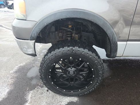 Used 2004 Ford F150 XL image 12