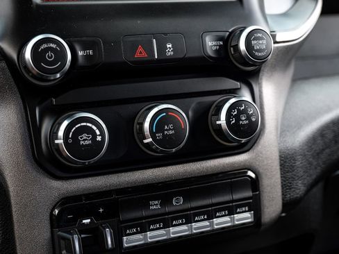 Used 2022 RAM 2500 Tradesman AWD/4WD image 22