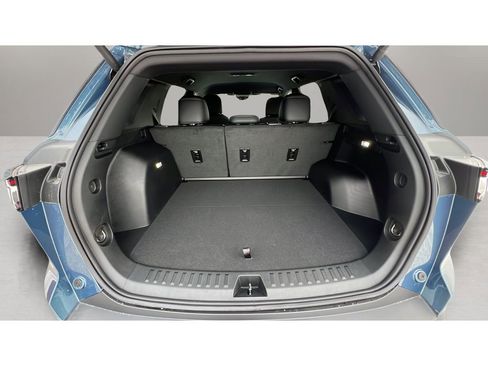 New 2026 Chevrolet Equinox LT w/ Convenience Package II AWD/4WD image 30