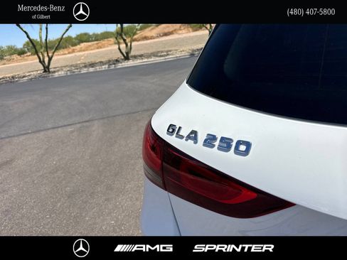 Certified 2023 Mercedes-Benz GLA 250 w/ Premium Package image 5