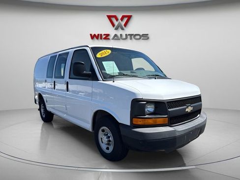 Used 2015 Chevrolet Express 2500 RWD image 6