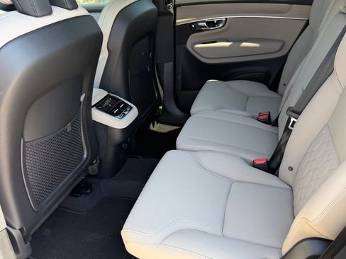 New 2026 Volvo XC90 B5 Core AWD/4WD image 21