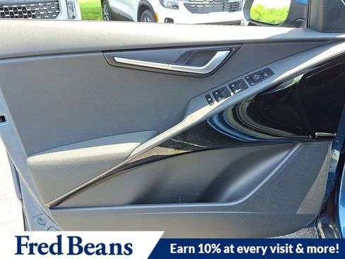 New 2025 Kia Niro EX w/ EX Cold Weather Package image 8