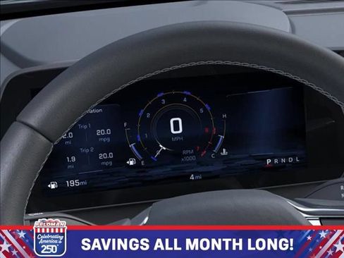 New 2026 Chevrolet Traverse Z71 w/ Driver Confidence Package AWD/4WD image 18