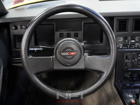 Used 1986 Chevrolet Corvette Convertible image 23