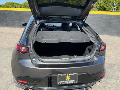 Used 2021 MAZDA MAZDA3 s FWD image 25