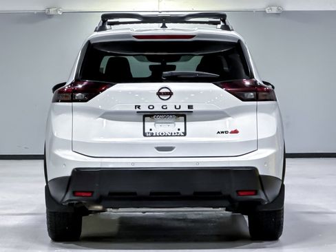 Used 2026 Nissan Rogue SV w/ Rock Creek Premium Package AWD/4WD image 10